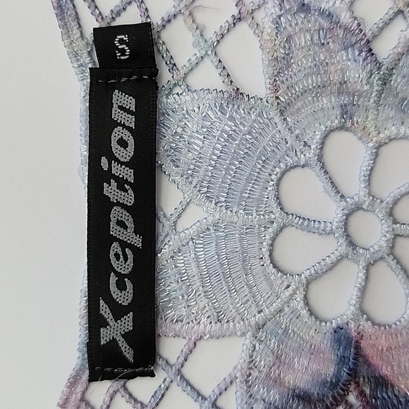 Xception Tunic Dress White Multi Colour Crochet Back Rhinestone Lightweight Sz S - Picture 10 of 15